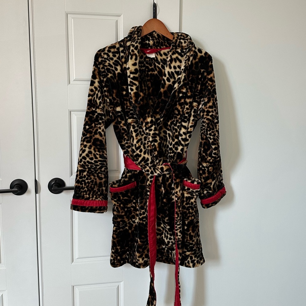 Soma Robe